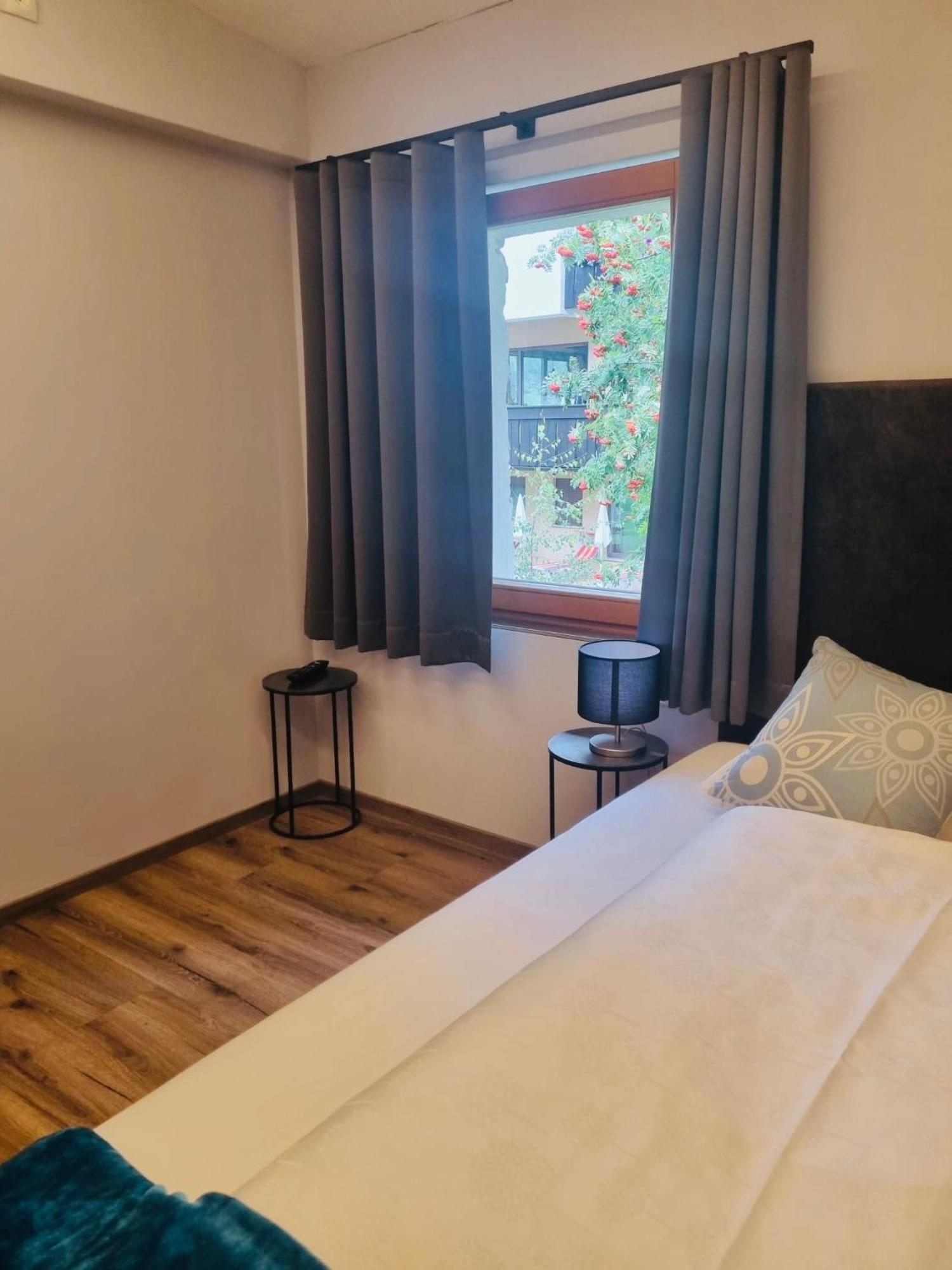 Glacier Rock Guesthouse Сольда Екстер'єр фото